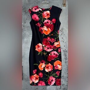 Vince Camuto dress size 4